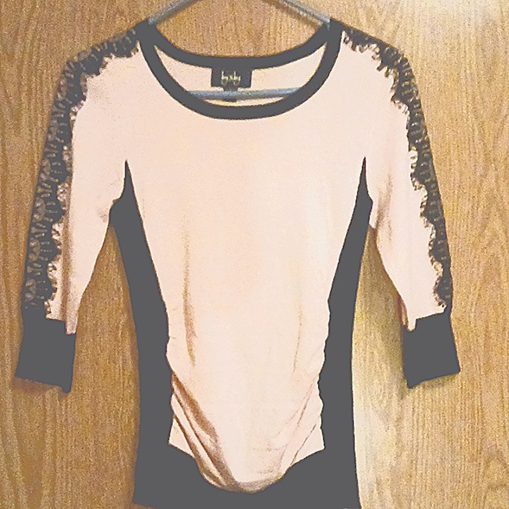 Size small 3/4 length women's sweater beautiful shade of pink with black trim